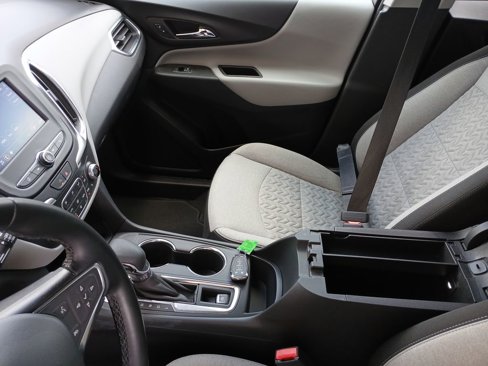 Used 2024 Chevrolet Equinox LT image 25