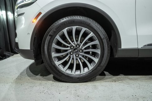 Used 2020 Lincoln Aviator Reserve w/ Equipment Group 201A image 7