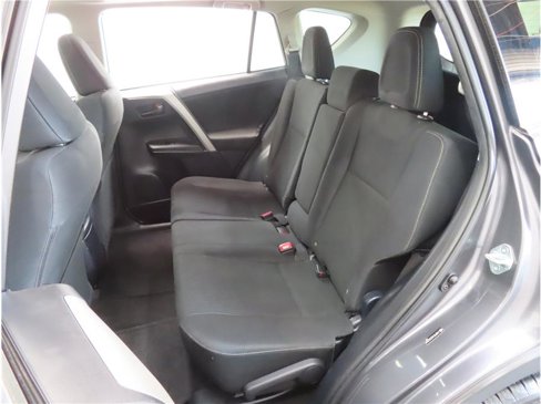 Used 2013 Toyota RAV4 XLE image 15