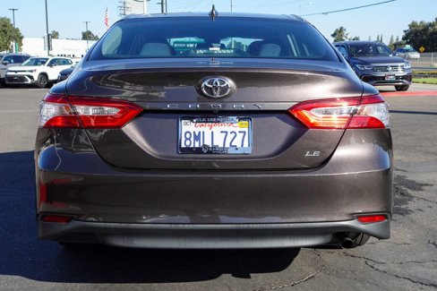 Used 2019 Toyota Camry L image 7
