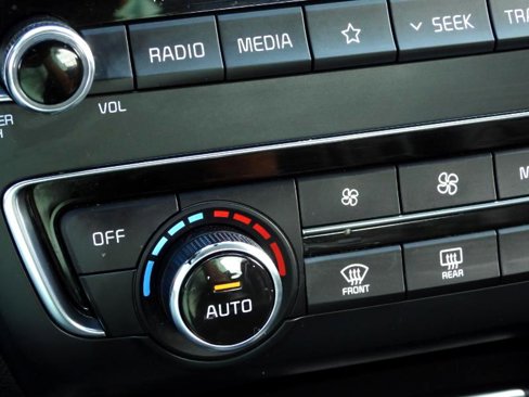 Used 2019 Kia Optima EX image 58