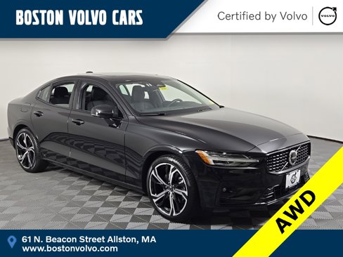 Certified 2025 Volvo S60 B5 Plus image 1