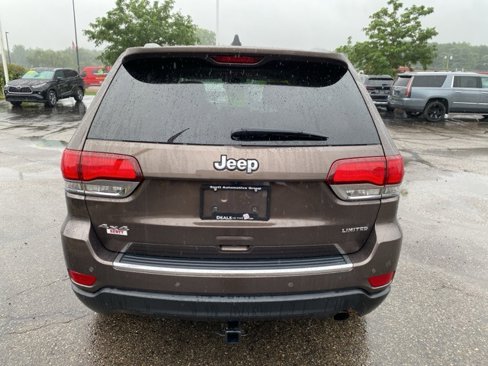 Used 2020 Jeep Grand Cherokee Limited w/ Premium Lighting Group image 4