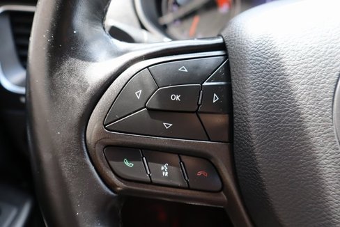 Used 2020 Jeep Cherokee Trailhawk w/ Cold Weather Group image 15