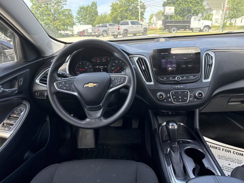 Used 2020 Chevrolet Malibu LT image 13