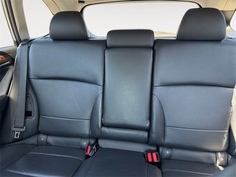 Used 2015 Subaru Outback 2.5i Limited image 13