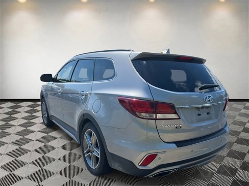 Used 2019 Hyundai Santa Fe XL image 5