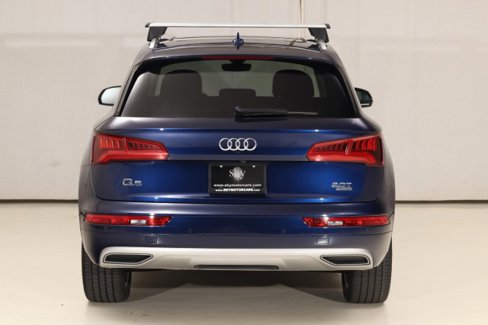 Used 2018 Audi Q5 2.0T Premium Plus w/ Premium Plus Package image 18