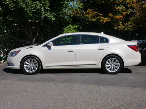 Used 2014 Buick LaCrosse Leather w/ Driver Confidence Package image 17