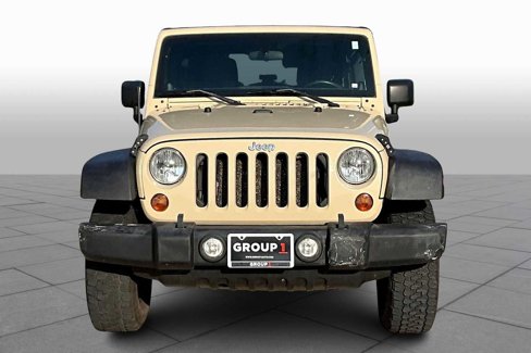 Used 2011 Jeep Wrangler Unlimited Rubicon image 3