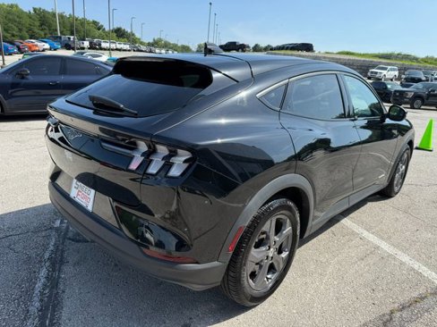 Used 2021 Ford Mustang Mach-E Select image 7