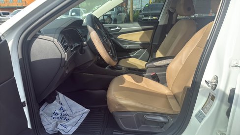 Used 2019 Volkswagen Jetta SE w/ Cold Weather Package image 12