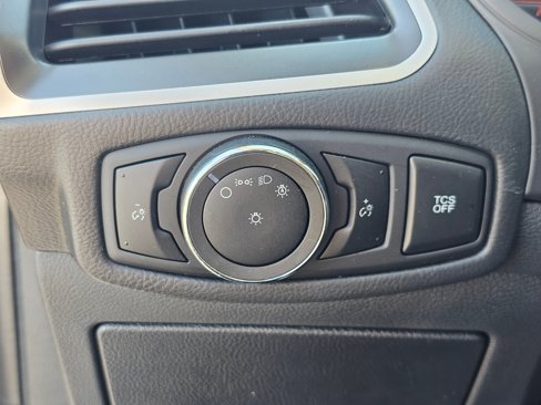 Used 2024 Ford Edge SEL image 27
