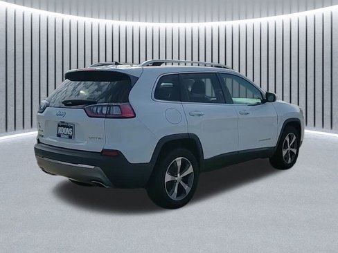 Used 2019 Jeep Cherokee Limited image 5