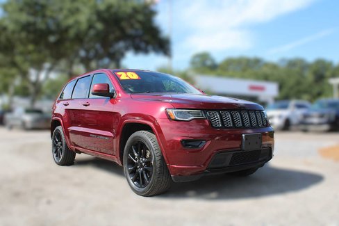 Used 2020 Jeep Grand Cherokee Altitude image 3