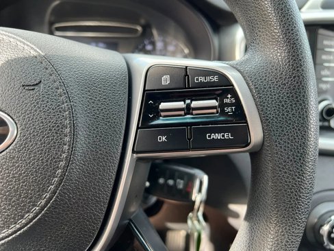 Used 2019 Kia Sorento L image 15