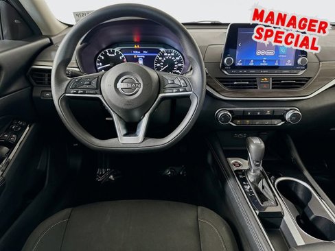 Used 2023 Nissan Altima 2.5 SV image 22