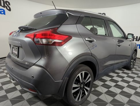 Used 2020 Nissan Kicks SV image 5