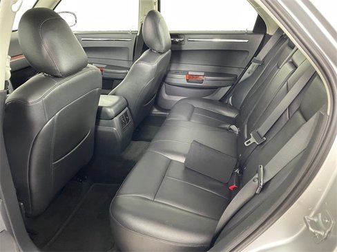 Used 2008 Chrysler 300 Limited image 18