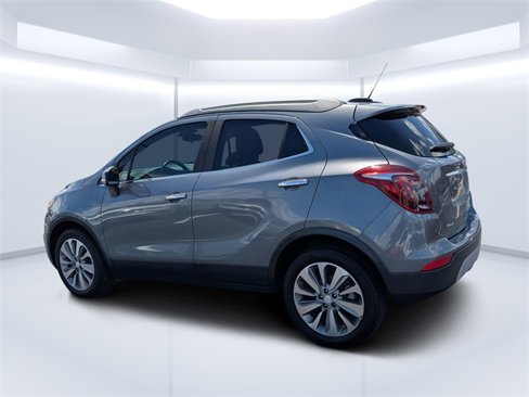 Used 2019 Buick Encore Preferred image 3