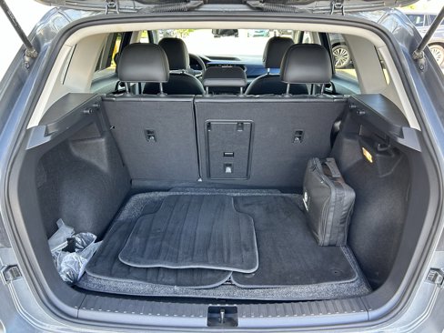 Used 2022 Volkswagen Taos SE image 19
