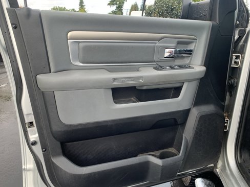 Used 2014 RAM 2500 Big Horn image 11