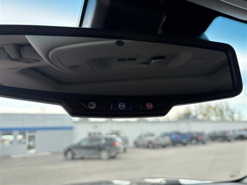 Used 2020 GMC Yukon XL Denali image 19