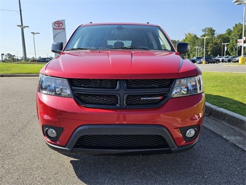 Used 2019 Dodge Journey SE w/ Connectivity Group image 2