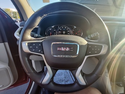 Used 2018 GMC Acadia Denali w/ Technology Package image 23