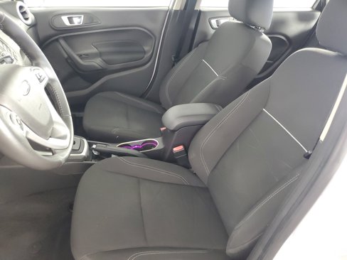 Used 2014 Ford Fiesta SE image 11