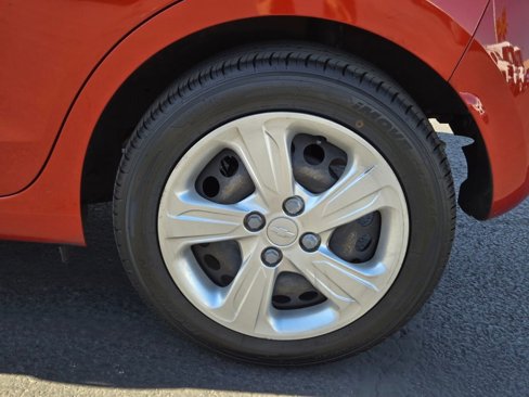Used 2021 Chevrolet Spark LS image 9