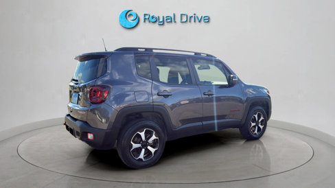 Used 2019 Jeep Renegade Trailhawk image 6