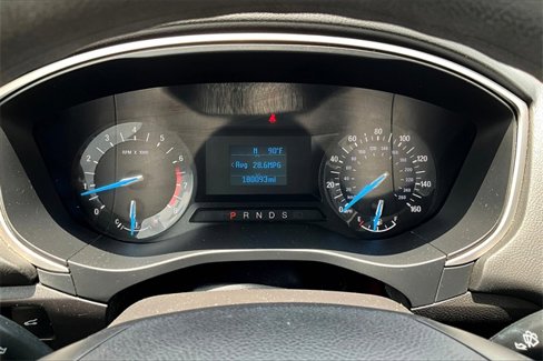 Used 2015 Ford Fusion S image 22