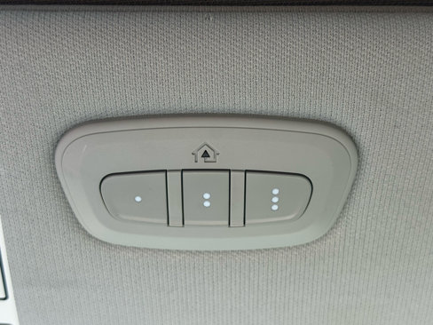 Used 2022 Jeep Cherokee Limited image 14