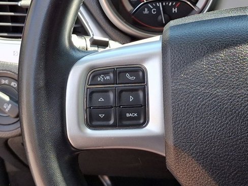 Used 2019 Dodge Journey SE w/ Connectivity Group image 23