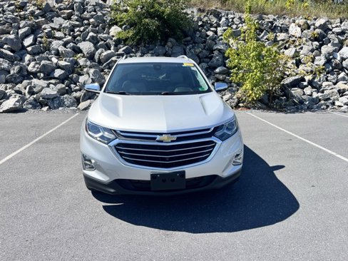Used 2021 Chevrolet Equinox Premier image 2
