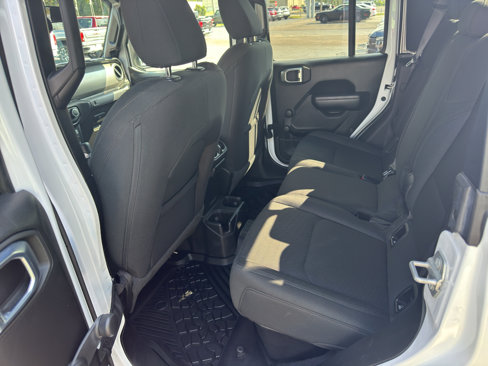 Used 2021 Jeep Gladiator Sport image 10