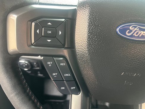 Used 2018 Ford F150 XLT w/ Equipment Group 302A Luxury image 29