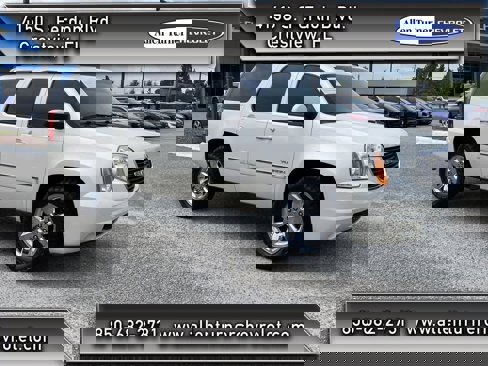 Used 2013 GMC Yukon SLT w/ SLT-2 Equipment Package image 1