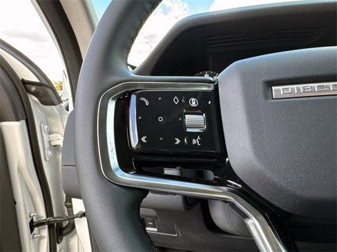 New 2025 Land Rover Discovery Sport S image 32