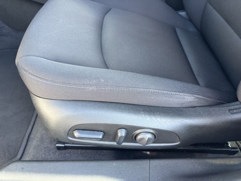 Used 2023 Chevrolet Malibu LT image 19