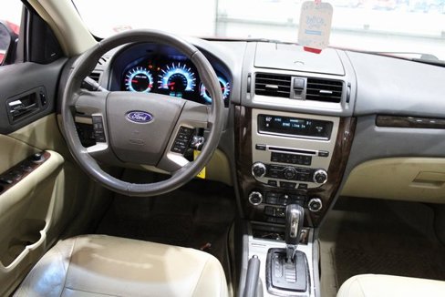 Used 2010 Ford Fusion SEL image 15
