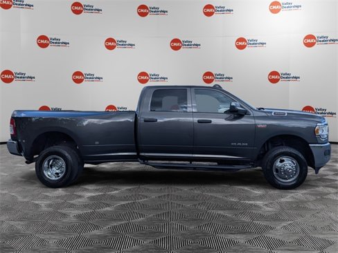 Certified 2021 RAM 3500 Tradesman w/ Chrome Appearance Group image 4