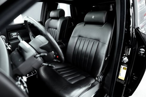 Used 2007 Rolls-Royce Phantom Sedan image 18