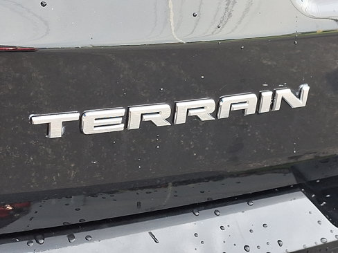 Used 2018 GMC Terrain SLE image 30