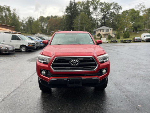 Used 2016 Toyota Tacoma SR5 image 2