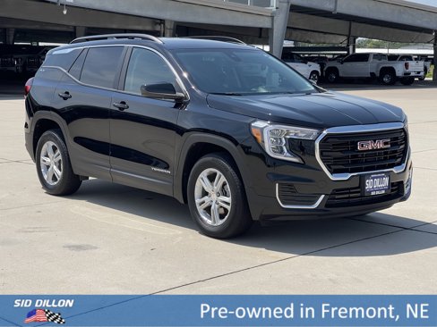 Used 2022 GMC Terrain SLE w/ Driver Convenience Package image 8
