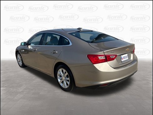 Used 2023 Chevrolet Malibu LT image 3