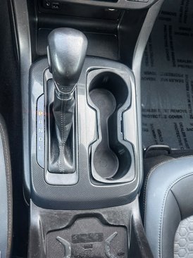 Used 2022 Chevrolet Colorado Z71 image 16