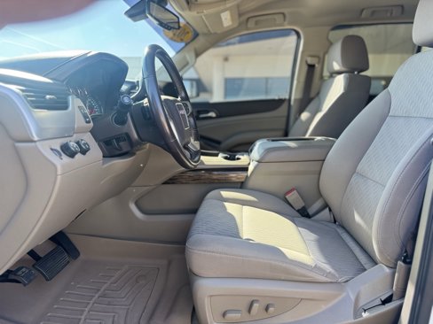 Used 2020 GMC Yukon SLE w/ SLE Value Package image 9